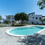 Le Conchiglie With Pool By Wonderful Italy Appartement