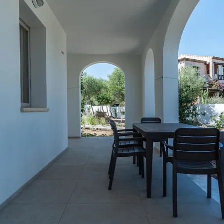 Apartment Le Conchiglie With Pool By Wonderful Italy *