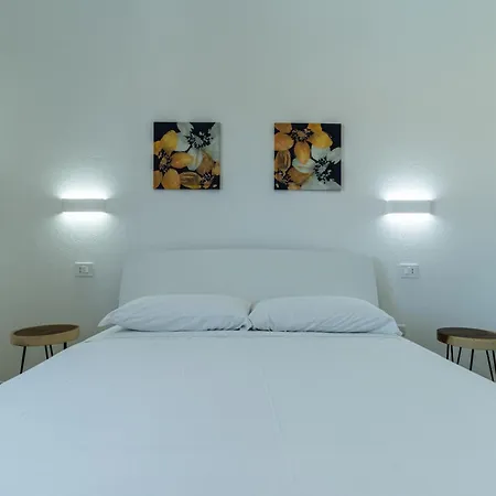 Le Conchiglie With Pool By Wonderful Italy * Ольбия