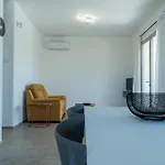 Apartment Le Conchiglie With Pool By Wonderful Italy