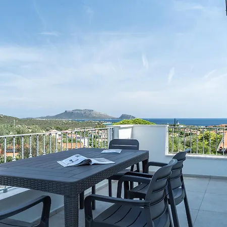 Appartement Le Conchiglie With Pool By Wonderful Italy Olbia