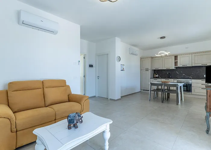 Apartment Le Conchiglie With Pool By Wonderful Italy *