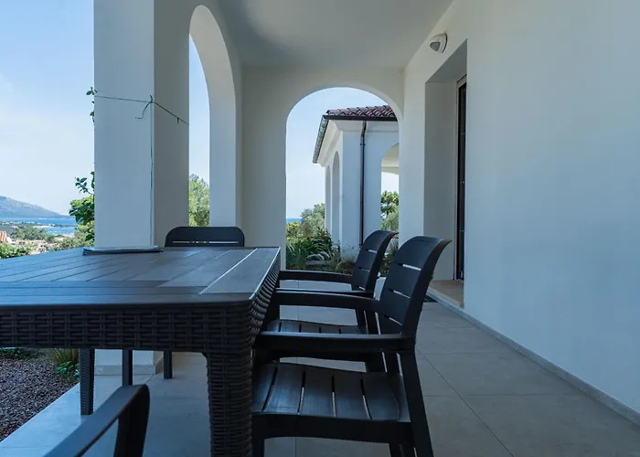 Apartment Le Conchiglie With Pool By Wonderful Italy Olbia