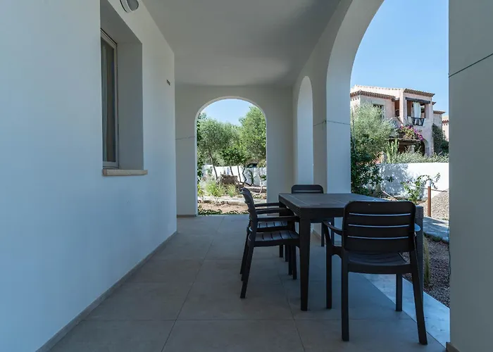 Apartment Le Conchiglie With Pool By Wonderful Italy *